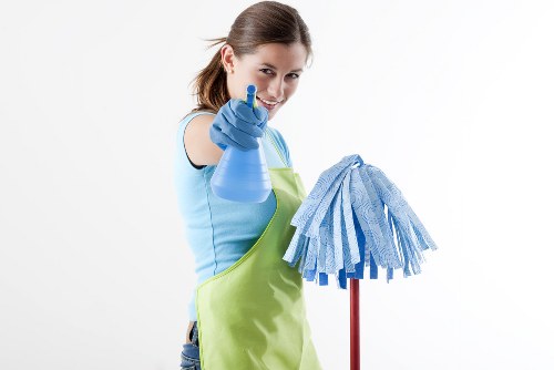 Office and workspace cleaning service details for commercial properties in SW5