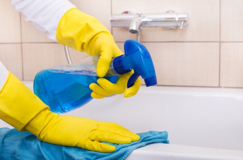 Tailored commercial cleaning checklist and service plan for SW5 premises