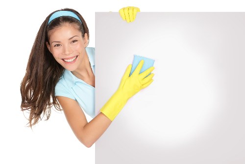 Bathroom deep clean before moving into a SW5 property